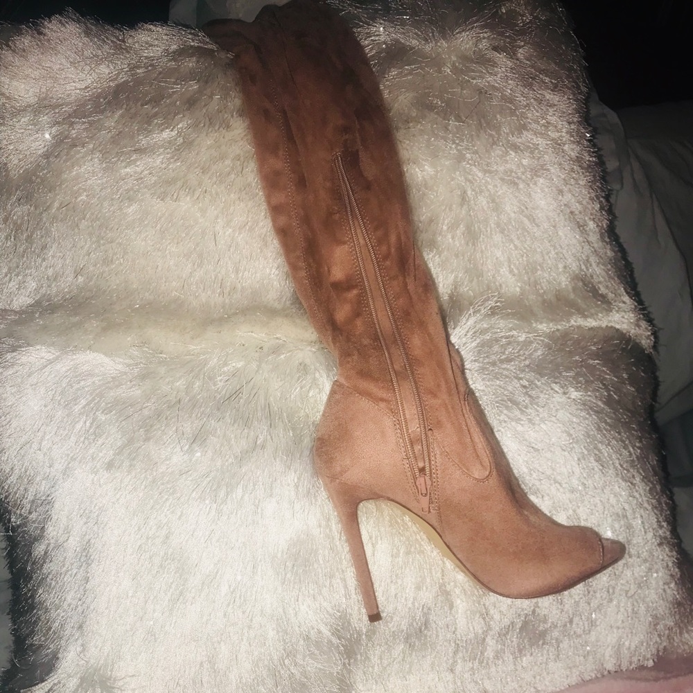 High knee boots